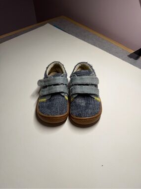 Livie and Luca Boys Hayes Dusty Blue Sneakers -Size 8 Toddler
